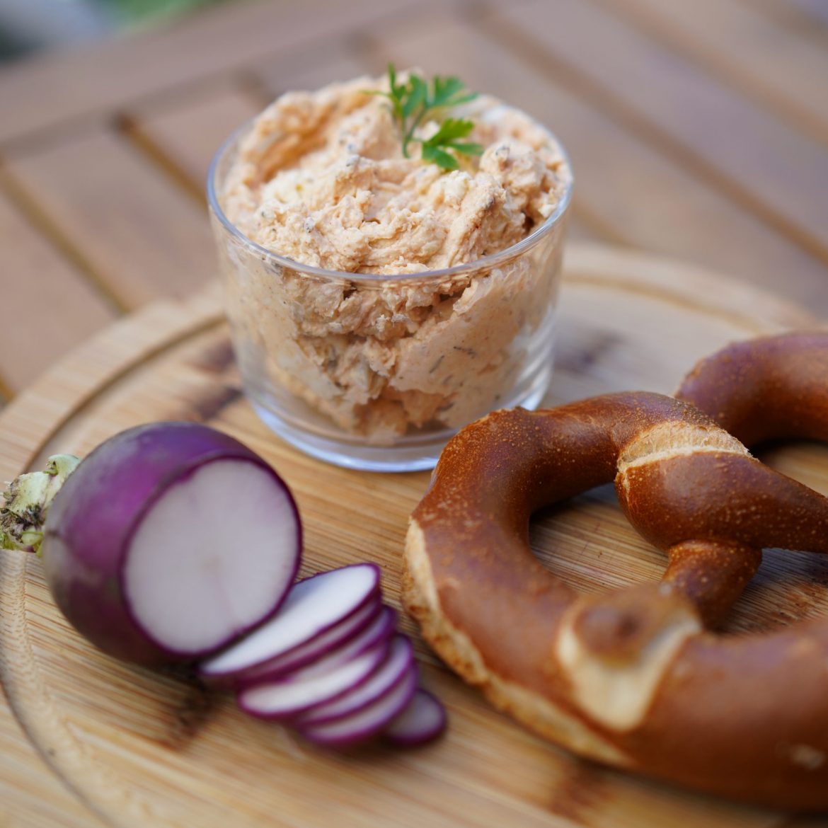 Rezept für veganen Obazda – schmeckt wie das Original