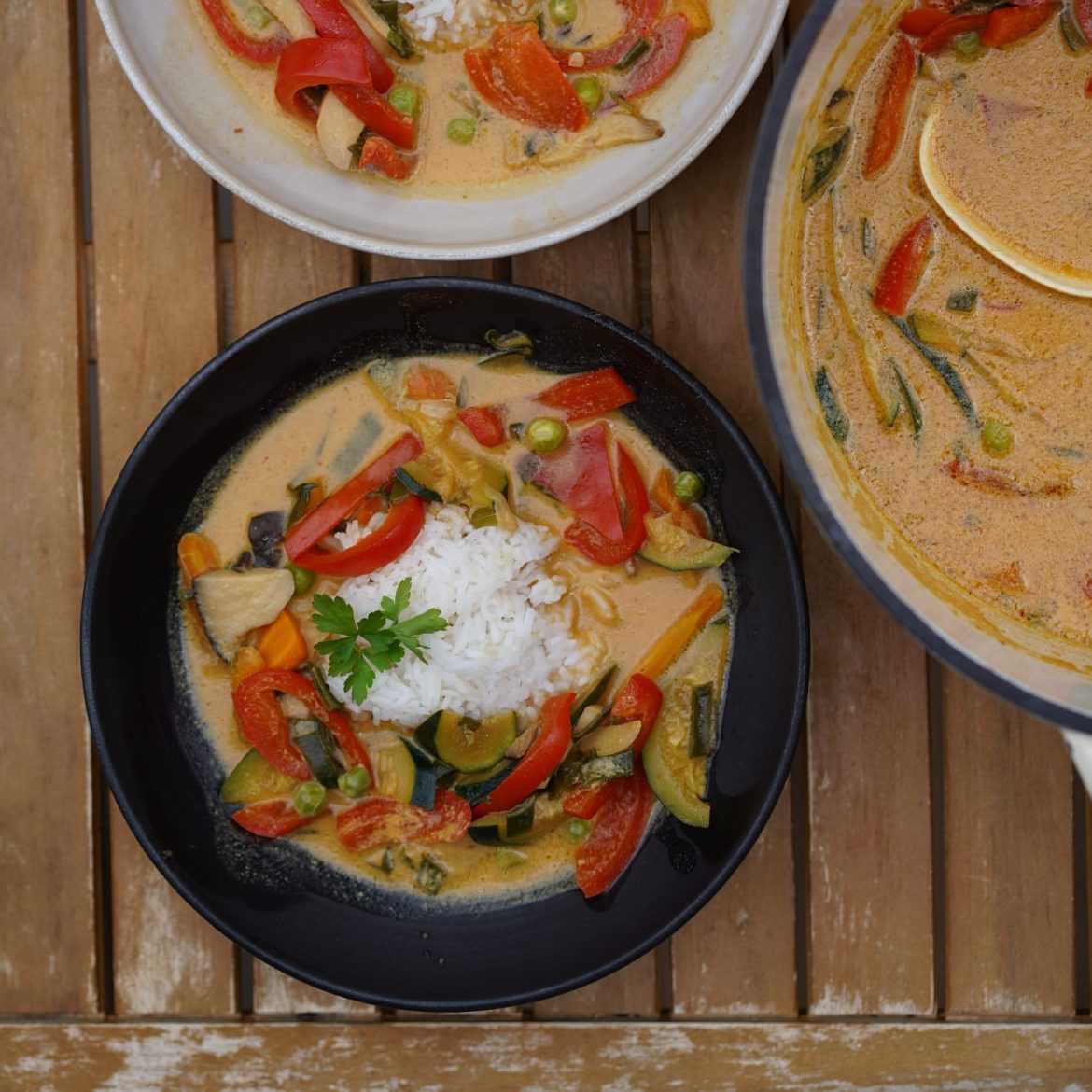 Vegane Ramen-Suppe mit Reis